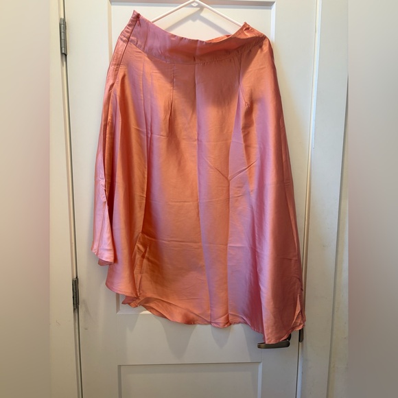 NWT By Anthropologie Silky Tiered Midi Skirt size 12 - Picture 3 of 4